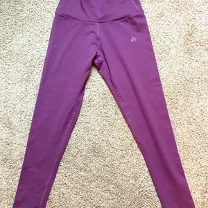 Ryderwear magenta leggings